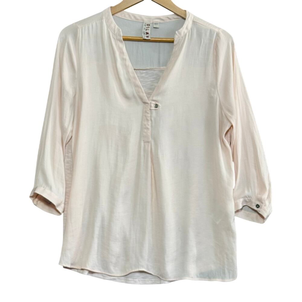DOLAN ANTHROPOLOGIE Women’s Blouse M Peach Button 3/4 Sleeve Casual Preppy Chic